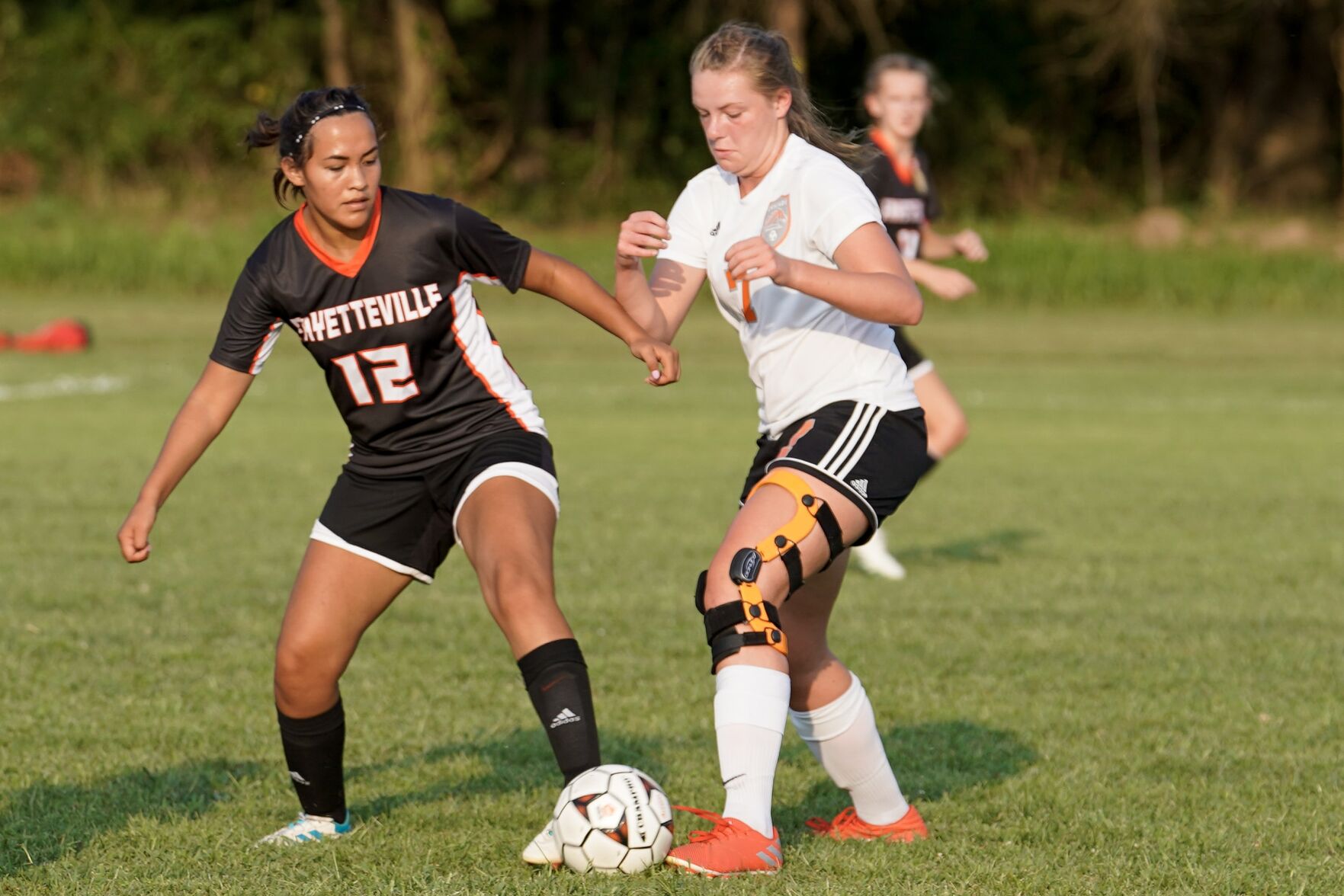 Lady Tiger Soccer drops close one to Cascade